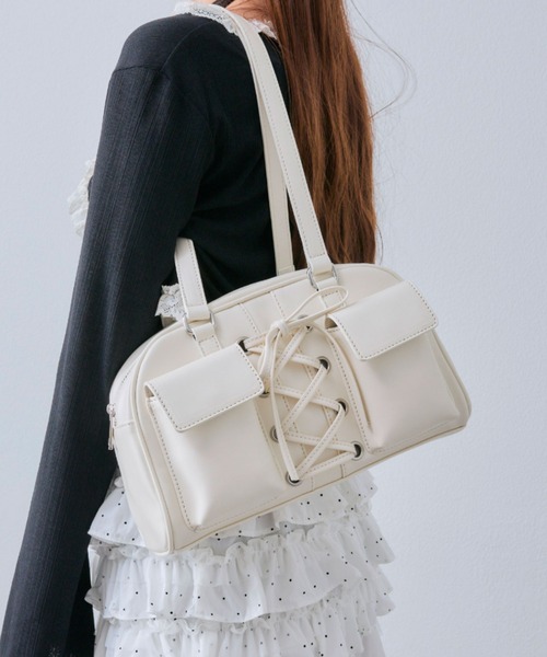 OLIVE des OLIVE（オリーブデオリーブ）の「レースアップボストンバッグ（ボストンバッグ・レディース・ブラウン/レッド/オフホワイト・FREE）」の11枚目の写真