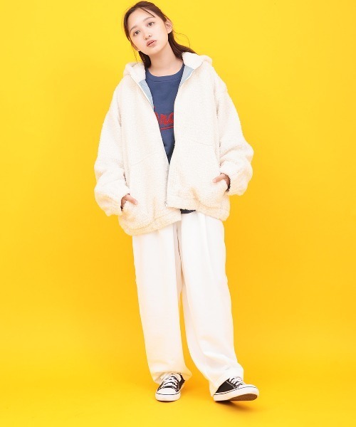 チチカカ（チチカカ）の「Orale! フード付きミックスボアブルゾン（ブルゾン・レディース・ブラック/アイボリー・FREE）」の4枚目の写真