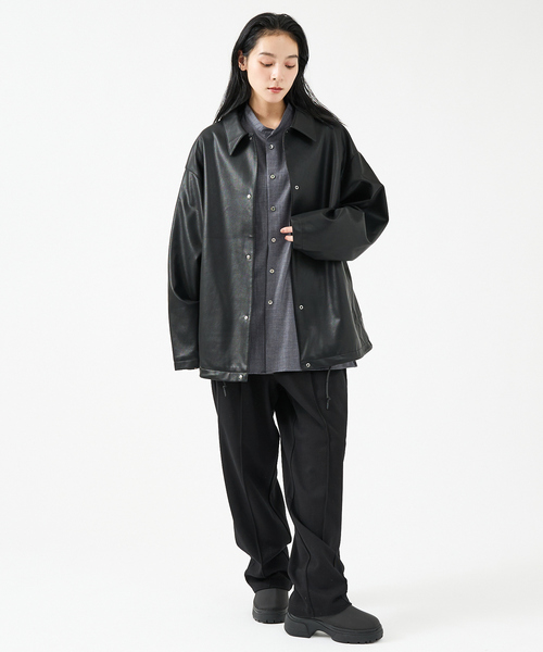 FORTUNA HOMME（フォルトゥナオム）の「【FORTUNA/フォルトゥナ】ECOラムレザーコーチジャケット/コーチジャケット/ユニセックス【WEB限定】（ブルゾン・メンズ・ブラック・M/L）」の14枚目の写真