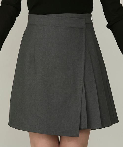 Cherir Mignon(シェリルミニョン)の「【Cherir Mignon】- Silhouette Couture - インパン付きラップデザインプリーツ切替ミニスカート 《セットアップ対応》(スカート・レディース・チャコールグレー/ブラック/ネイビー/ブラウン・S/M)」の22枚目の写真