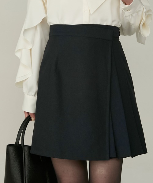 Cherir Mignon(シェリルミニョン)の「【Cherir Mignon】- Silhouette Couture - インパン付きラップデザインプリーツ切替ミニスカート 《セットアップ対応》(スカート・レディース・チャコールグレー/ブラック/ネイビー/ブラウン・S/M)」の19枚目の写真