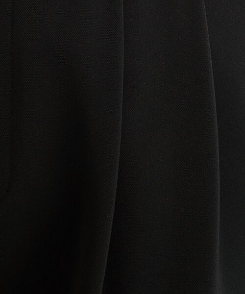 INDIVI（インディヴィ）の「人気NO.1【褒められパンツ／高ストレッチ／ウエストゴム】タックテーパードパンツ（その他パンツ・レディース・ブラック/ナチュラル/ネイビー/ホワイト/ボルドー・42/40/38/36/34/19/15 /13/12/05/03）」の22枚目の写真