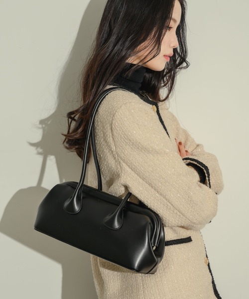 NEUNA（ヌナ）の「〈韓国ライクが叶う！！〉キスロックフルートバッグ（ハンドバッグ・レディース・ブラック/ブラウン/アイボリー/イエロー・FREE）」の7枚目の写真