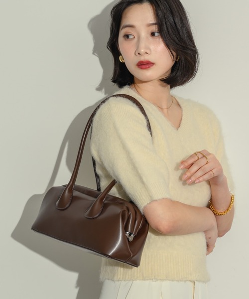NEUNA（ヌナ）の「〈韓国ライクが叶う！！〉キスロックフルートバッグ（ハンドバッグ・レディース・ブラック/ブラウン/アイボリー/イエロー・FREE）」の14枚目の写真