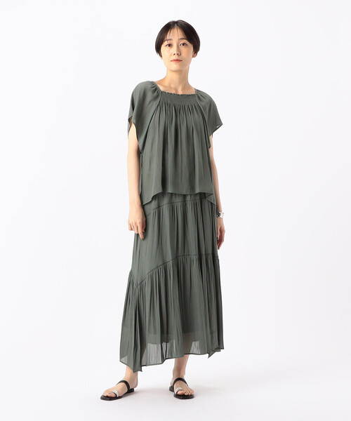 K.T KIYOKO TAKASE（キヨコタカセ）の「【セットアップ対応】スプリットジョーゼット ティアードスカート（スカート・レディース・ライトグレー/カーキ・9号）」の11枚目の写真
