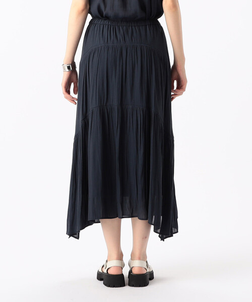 K.T KIYOKO TAKASE（キヨコタカセ）の「【セットアップ対応】スプリットジョーゼット ティアードスカート（スカート・レディース・ライトグレー/カーキ・9号）」の16枚目の写真