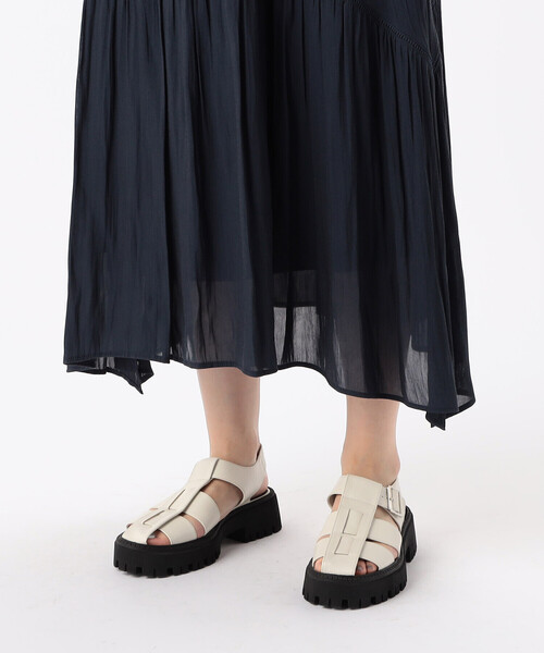 K.T KIYOKO TAKASE（キヨコタカセ）の「【セットアップ対応】スプリットジョーゼット ティアードスカート（スカート・レディース・ライトグレー/カーキ・9号）」の19枚目の写真