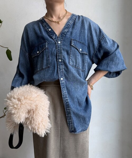 DouDou（ドゥドゥ）の「デニムVVシャツ（シャツ/ブラウス・レディース・ブルー/ブラック・FREE）」の21枚目の写真
