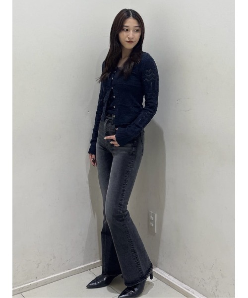 シリーズ累計24万本販売】MVS BLACK FLARE（デニムパンツ）｜MOUSSY