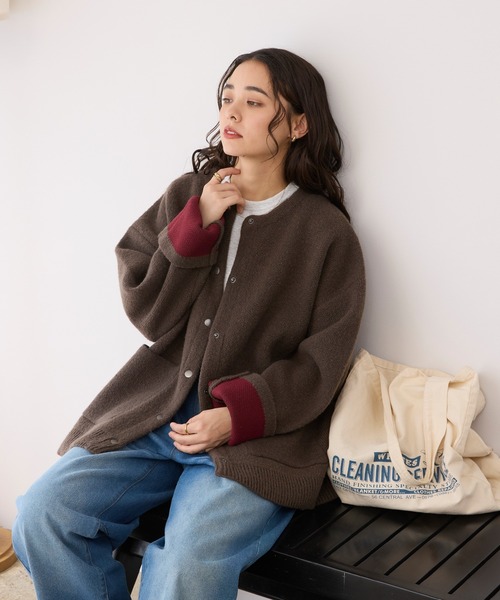 THE CRAFT CREW PRODUCTS(ザクラフトクループロダクツ)の「ウォッシャブル 裏配色 スナップボタン ニットカーディガン【THE CRAFT CREW PRODUCTS】(カーディガン/ボレロ・レディース・グレイッシュベージュ/アイボリー/ブラック/グレー/ブラウン/ネイビー/杢グレー/ダークカーキ・FREE)」の22枚目の写真
