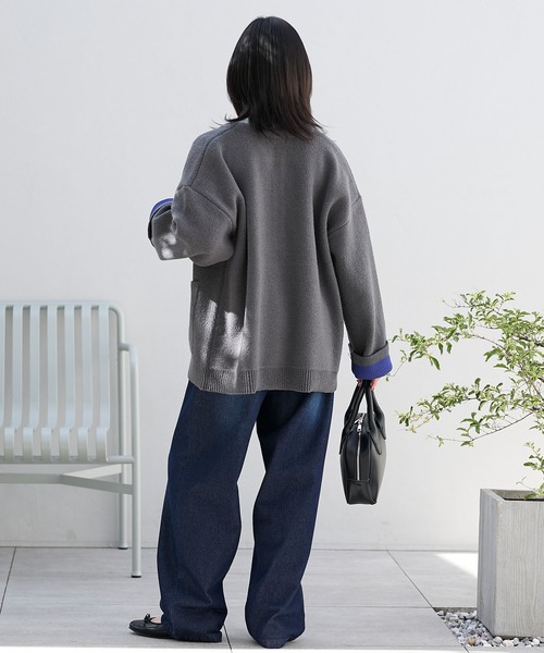 THE CRAFT CREW PRODUCTS(ザクラフトクループロダクツ)の「ウォッシャブル 裏配色 スナップボタン ニットカーディガン【THE CRAFT CREW PRODUCTS】(カーディガン/ボレロ・レディース・グレイッシュベージュ/アイボリー/ブラック/グレー/ブラウン/ネイビー/杢グレー/ダークカーキ・FREE)」の12枚目の写真