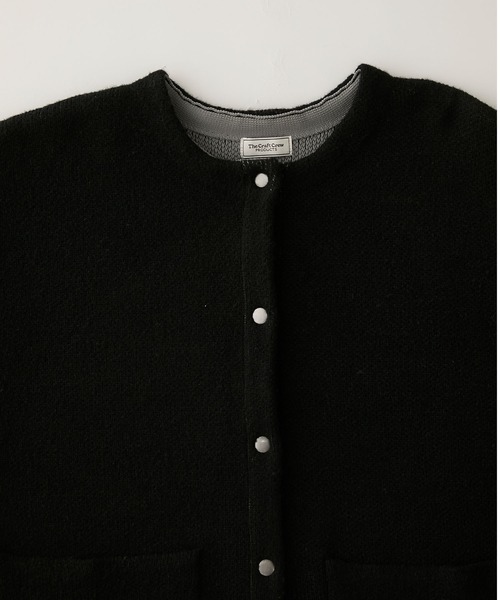 THE CRAFT CREW PRODUCTS（ザクラフトクループロダクツ）の「ウォッシャブル 裏配色 スナップボタン ニットカーディガン【THE CRAFT CREW PRODUCTS】（カーディガン/ボレロ・レディース・グレイッシュベージュ/アイボリー/ブラック/グレー/ブラウン/ネイビー・FREE）」の14枚目の写真