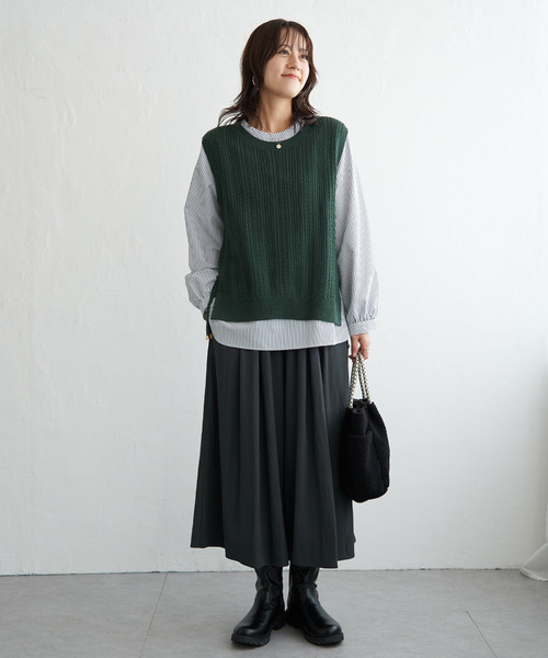 ikka(イッカ)の「【雑誌InRed11月号掲載】ニットベストブラウスセット(シャツ/ブラウス・レディース・ブラック/グレイッシュベージュ/ネイビー/グリーン・M/L/S)」の20枚目の写真