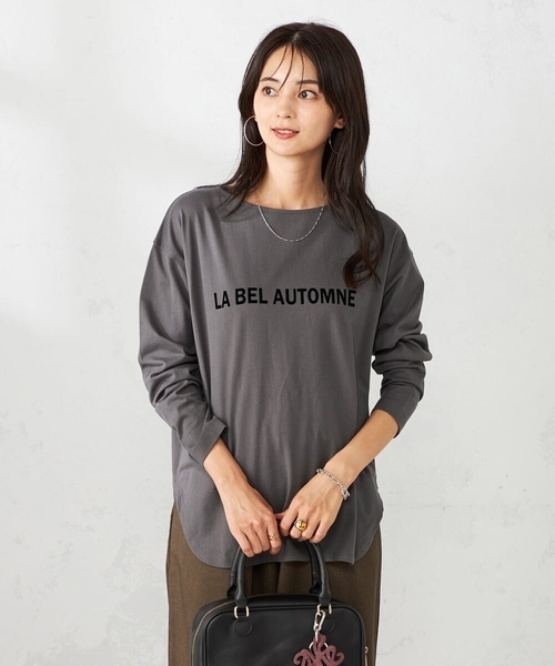 a.v.v（アーヴェヴェ）の「ロゴアソートロンT（Tシャツ/カットソー・レディース・ホワイト/チャコールグレー/グレー/ボルドー/グレー系その他・40/38/42/36/34）」の4枚目の写真