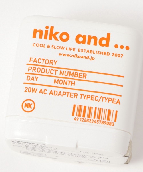 niko and...(ニコアンド)の「オリジナル ニコロゴACアダプタ(C/A20W)(スマホグッズ・レディース・オレンジ・0)」の6枚目の写真