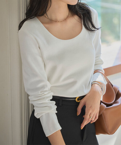 セール】[ M L XL 選べるタイプ ] 深開きスクエア Uネック 長袖Tシャツ