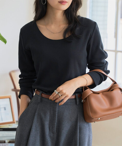 セール】[ M L XL 選べるタイプ ] 深開きスクエア Uネック 長袖Tシャツ