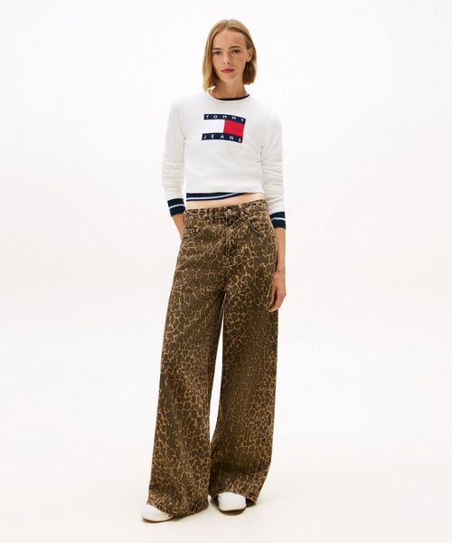 tommy jeans（トミー ジーンズ）の「スパークルフラッグセーター（ニット/セーター・レディース・ホワイト/ブラック/ダークパープル・SMALL/X-SMALL/MEDIUM）」の10枚目の写真
