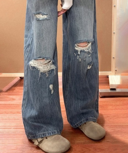 Miniministore(ミニミニストア)の「ダメージデニムパンツ ワイドレッグデニム(デニムパンツ・レディース・ダークブルー・S/XL/L/M)」の10枚目の写真