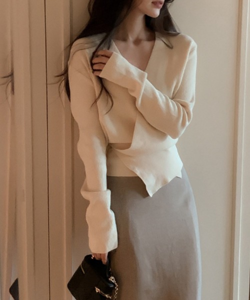 FREE STYLISTS(フリー スタイリスト)の「YUGA_YGMC Cache-coeur knit top(ニット/セーター・レディース・ブラウン/オフホワイト・FREE)」の22枚目の写真