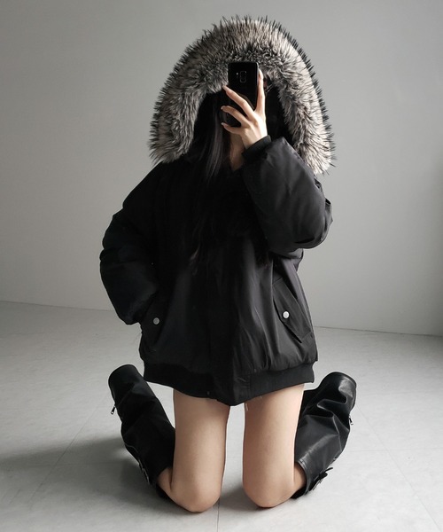 フェイクファーフーディビッグダウンジャケット ／ fake fur hoodie