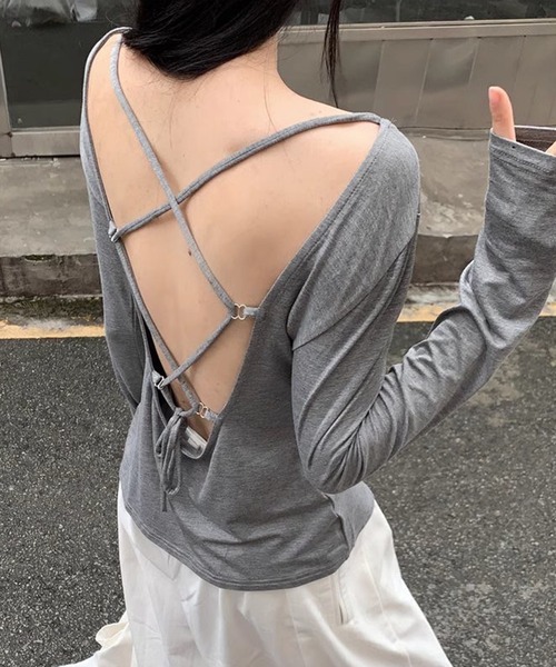 VIBGYOR(ヴィブジョー)の「【EIZZ/アイズ】バックオープンクロス デザイン ロンT(Tシャツ/カットソー・レディース・グレー/ブラック・FREE)」の7枚目の写真
