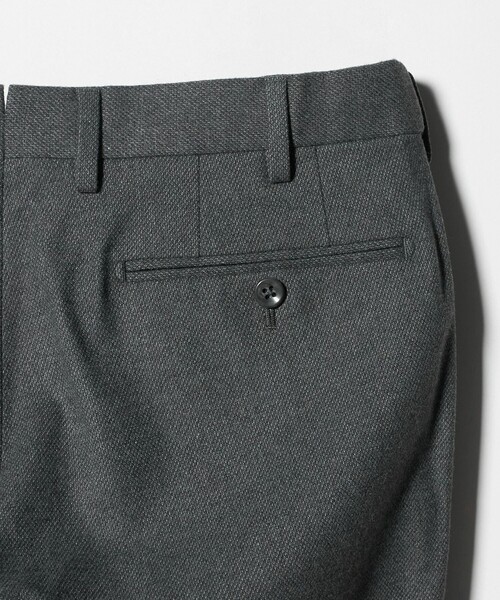 UNITED ARROWS（ユナイテッドアローズ）の「サイドエクステンド バーズアイ ノープリーツスラックス COMFORT EASY‐MODEL ウォッシャブル ストレッチ（スラックス・メンズ・グレー系/ダークグレー・44/48/52/46/50/42）」の12枚目の写真