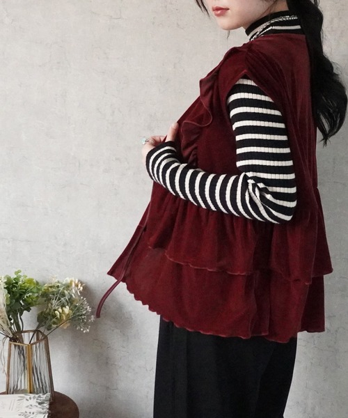 SELECT LEVERY(セレクトリベリー)の「前リボンベロアフリルベスト(ベスト・レディース・ブラウン/ボルドー/ブラック・MEDIUM)」の15枚目の写真