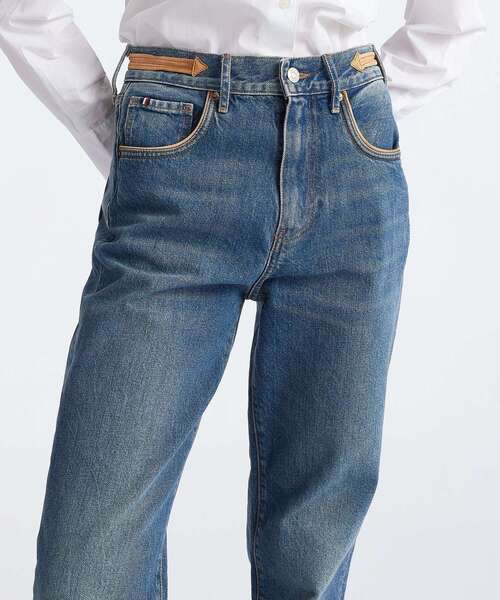 TOMMY HILFIGER(トミーヒルフィガー)の「リラックスブーツカットハイウエストレザージーンズ(デニムパンツ・レディース・インディゴブルー・27inch/26inch)」の4枚目の写真