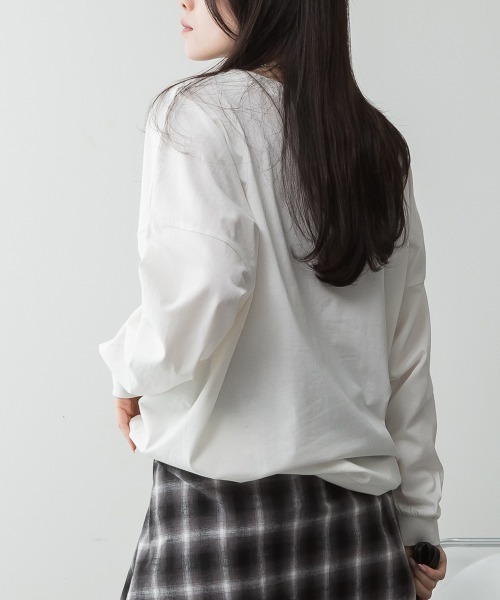 RCD(アールシーディー)の「ゆったりロングスリーブカットソー(Tシャツ/カットソー・レディース・杢グレー/オフホワイト/チャコールグレー/ミント/ブラック・M-L/LL~3L/4L~5L)」の8枚目の写真