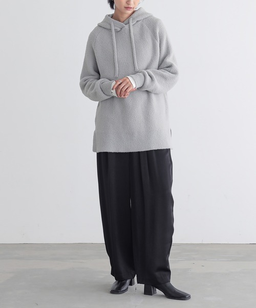 for/c（フォーシー）の「[セットアップ対応]フェザーニットパーカー【サスティナブル】（ニット/セーター・レディース・ピンク/ライトグレー/オフホワイト・M/L）」の7枚目の写真