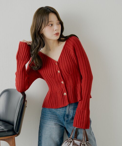 Chico（チコ）の「【SALON by Chico】金釦ペプラム柄編みニット（ニット/セーター・レディース・ベージュ/アイボリー/ブラック/レッド・FREE）」の12枚目の写真