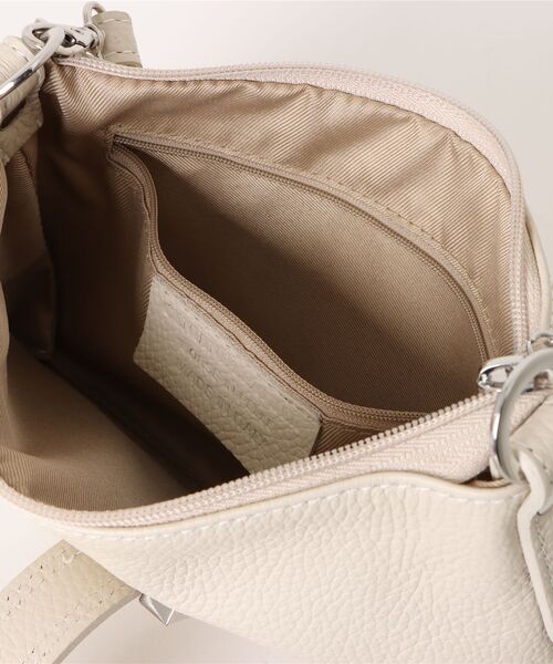 PARKS TOKYO SELECT（パークストウキョウセレクト）の「【kostikal.】（KST）HカンミニショルダーBAG（ショルダーバッグ・レディース・ベージュ/ブロンズ/ブラック・ONE SIZE）」の8枚目の写真