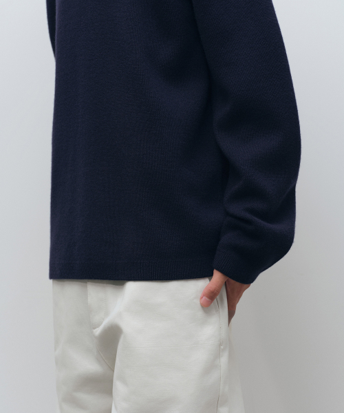 MUSINSA STANDARD（ムシンサスタンダード）の「ミニマルタートルネックニット[ネイビー]（ニット/セーター・メンズ・その他・SMALL/MEDIUM/LARGE/X-LARGE/XX-LARGE）」の6枚目の写真