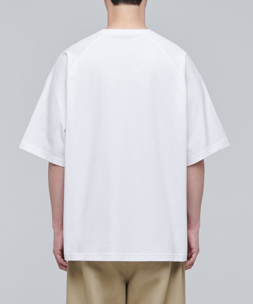 MUSINSA STANDARD（ムシンサスタンダード）の「エクストラオーバーサイズラグランTシャツ[ホワイト]（Tシャツ/カットソー・メンズ・その他・SMALL/MEDIUM/LARGE/X-LARGE/XXX-LARGE）」の3枚目の写真