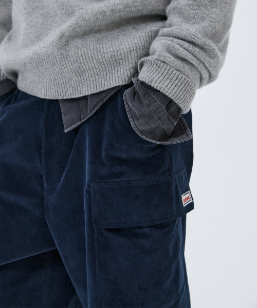 NOHANT(ノアン)の「CORDUROY UTILITY CARGO PANTS NAVY(その他パンツ・メンズ・ネイビー・SMALL/MEDIUM/LARGE)」の3枚目の写真
