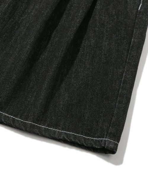 TRILLION（トリリオン）の「レインスロップツータックバミューダデニムショーツ（BLACK）（その他パンツ・レディース・その他・MEDIUM/LARGE/X-LARGE）」の9枚目の写真