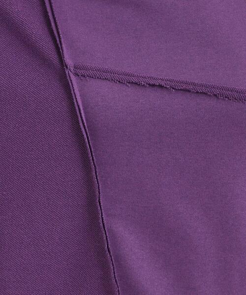 Cutie Blonde(キューティーブロンド)の「1枚でコーデが決まる リメイク風スウェット(スウェット・レディース・パープル系/オフホワイト/ブラック/ライトグレー・00)」の20枚目の写真