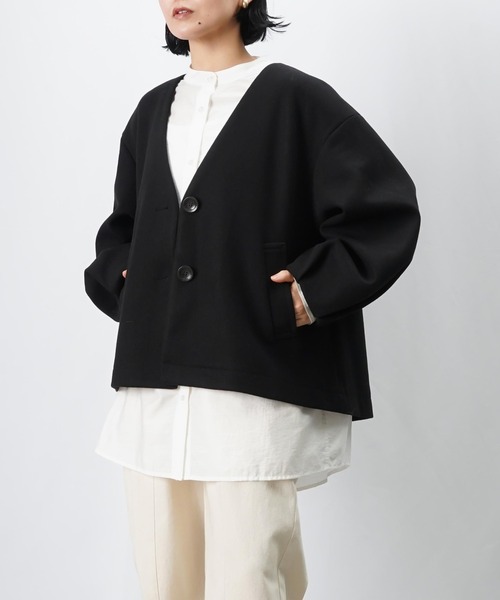 LUCA/LADY LUCK LUCA（ルカ/レディラックルカ）の「LC/LLL 袖タックVネックコート（ノーカラーコート・レディース・ブラック/ライトグレー/ブラウン・FREE）」の2枚目の写真