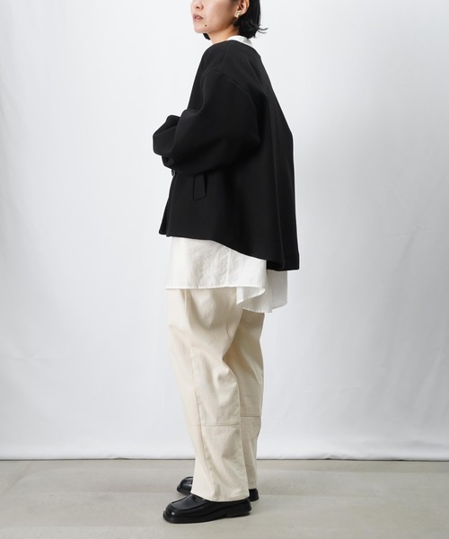 LUCA/LADY LUCK LUCA（ルカ/レディラックルカ）の「LC/LLL 袖タックVネックコート（ノーカラーコート・レディース・ブラック/ライトグレー/ブラウン・FREE）」の6枚目の写真