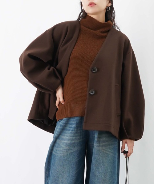 LUCA/LADY LUCK LUCA（ルカ/レディラックルカ）の「LC/LLL 袖タックVネックコート（ノーカラーコート・レディース・ブラック/ライトグレー/ブラウン・FREE）」の15枚目の写真