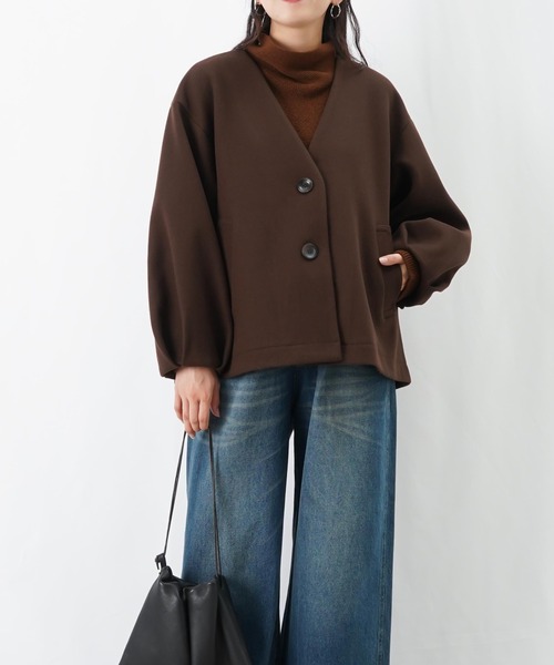 LUCA/LADY LUCK LUCA（ルカ/レディラックルカ）の「LC/LLL 袖タックVネックコート（ノーカラーコート・レディース・ブラック/ライトグレー/ブラウン・FREE）」の10枚目の写真