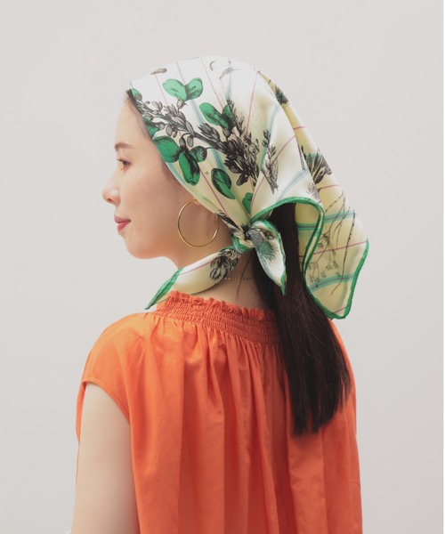 manipuri(マニプリ)の「manipuri / ボタニカル スカーフ(バンダナ/スカーフ・レディース・グリーン・ONE SIZE)」の1枚目の写真