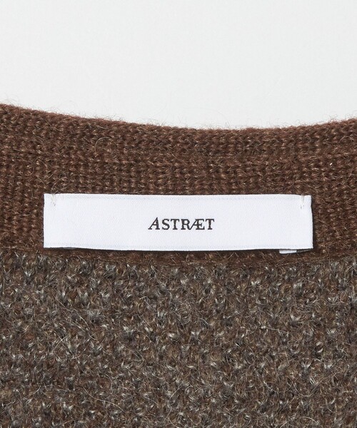 ASTRAET（アストラット）の「＜ASTRAET ＞ミックスジャガード Vネックカーディガン（カーディガン/ボレロ・レディース・ブラック/ブラウン系・FREE）」の14枚目の写真