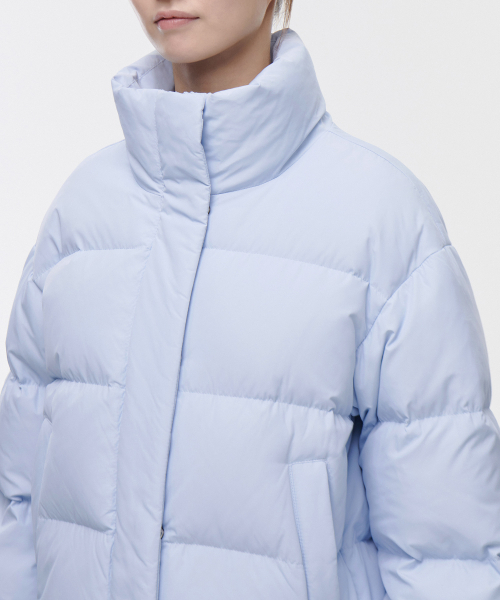 MUSINSA STANDARD WOMAN（ムシンサスタンダードウーマン）の「ウィメンズダウンプファーショートパディングジャケット[パステルブルー]（ダウンジャケット/コート・レディース・その他・LARGE/MEDIUM/X-SMALL/SMALL）」の3枚目の写真