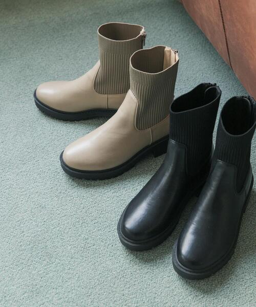 URBAN RESEARCH DOORS(アーバンリサーチドアーズ)の「ニットドッキングブーツ(ブーツ・レディース・ベージュ/ブラック・38/36/37)」の5枚目の写真