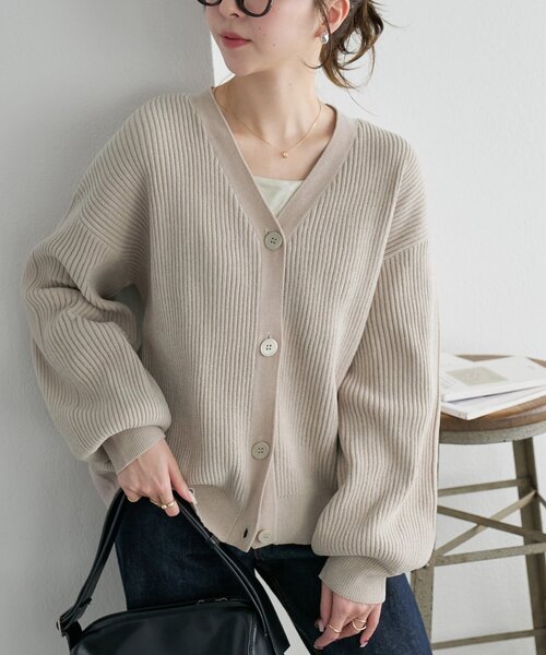 セール】【見た目以上の暖かさ】ベロアモールVネックカーディガン