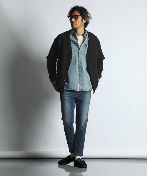 The DUFFER of ST.GEORGE(ザダファーオブセントジョージ)の「WASHABLE WAFFLE KNIT CARDIGAN:自宅で洗える ウォッシャブル ワッフルニット カーディガン(カーディガン/ボレロ・メンズ・ネイビー/アッシュグレー/ブラック・MEDIUM/LARGE/X-LARGE)」の15枚目の写真