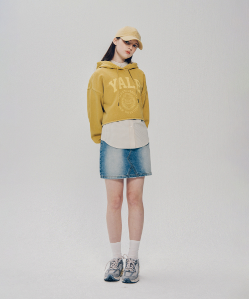 YALE(イェール)の「ウィメンズアーチロゴピグメントクロップフード_イエロー(パーカー・レディース・その他・SMALL/MEDIUM)」の14枚目の写真