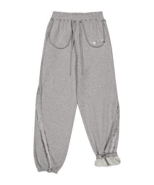 OJOS(オホス)の「Side Fur Trim Sweatpants / Grey(スウェットパンツ・レディース・その他・1/2/3)」の2枚目の写真